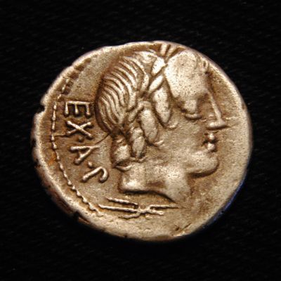 Republican-AR-Denarius-Familia-Fonteia